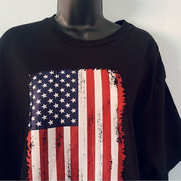 Lane Seven Black with American Flag Graphic T-shirt Size XL - Picture 2 of 7